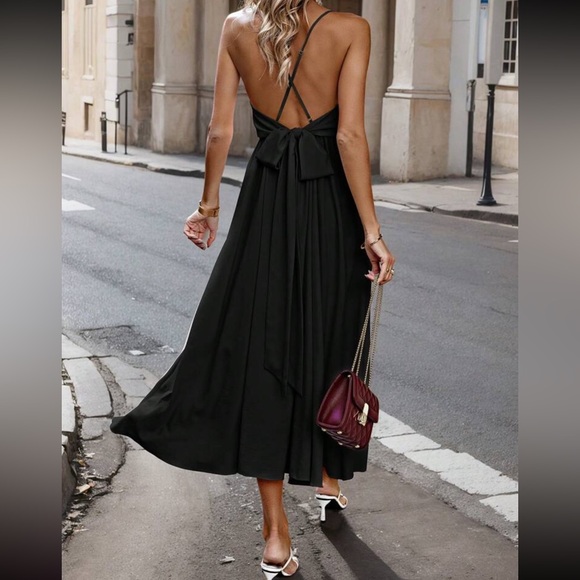 Luxe burgundy crisscross tie back dress - Picture 14 of 16